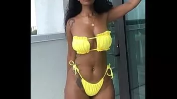 play Tu vas aimer la femme que tu vois-3