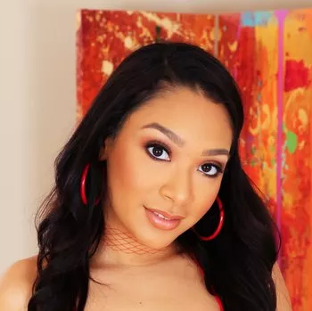 Pornstar Sarah Lace