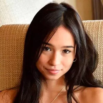 Pornstar Dakota Tyler